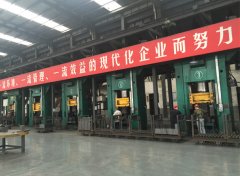 耐火磚成型壓力機的選擇，對企業的影響的兩個方面